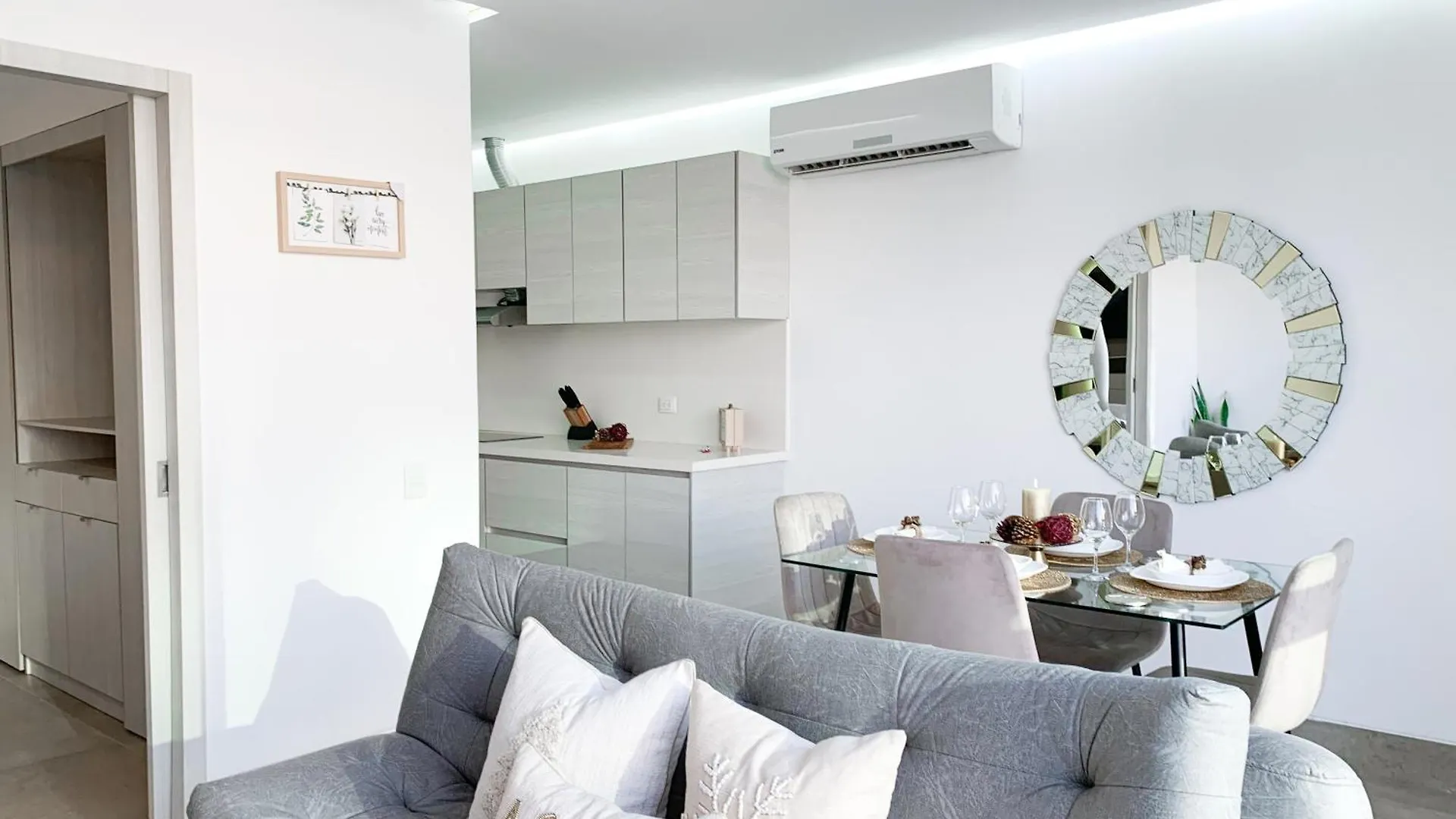 Apartamento Suite Premium Mall Del Sol Con Planta Electrica Guayaquil Equador